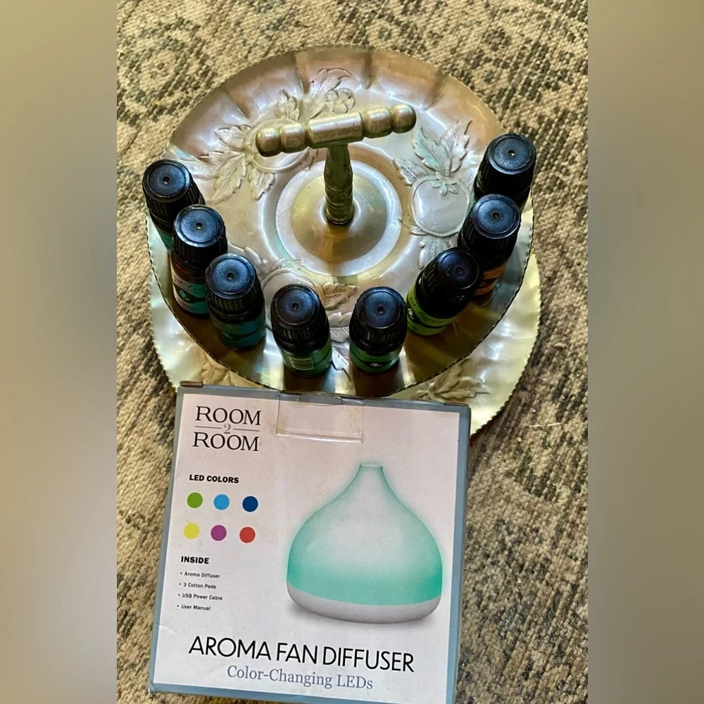 🔥Aroma Fan Diffuser Aromatherapy with 8 Essential Oils🔥 NEW